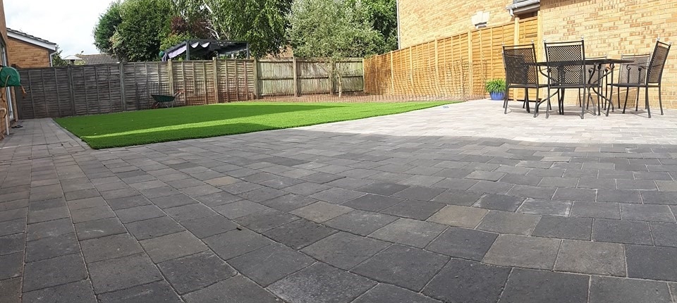 patio1 artificial grass patio